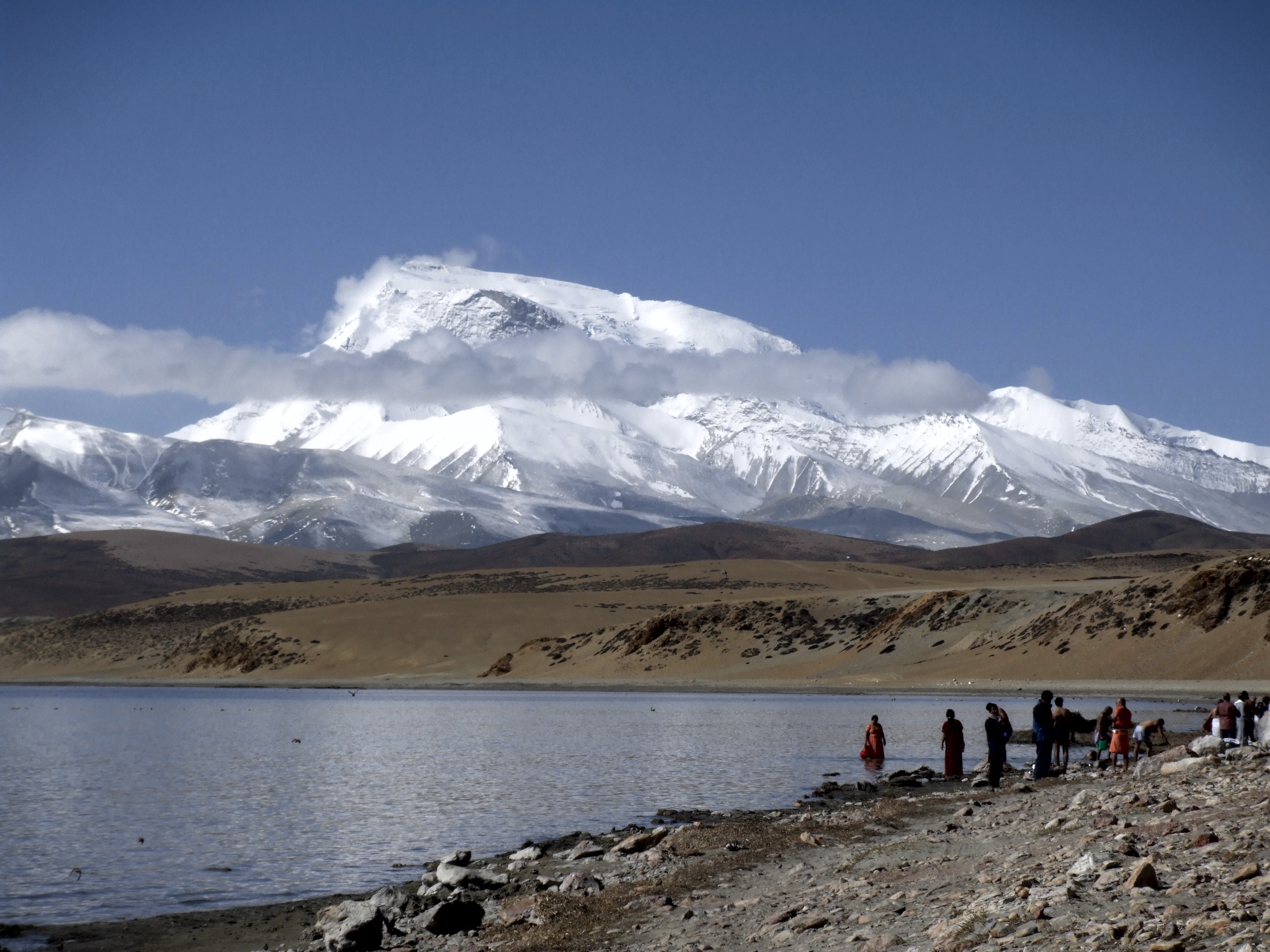 Himalays at Lake Manosovar